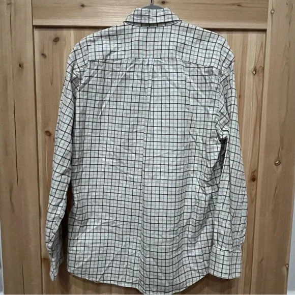 Classic Flannel Long Sleeve Button Up - Picture 4 of 7